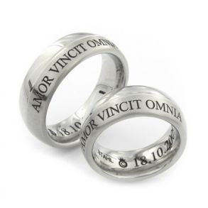 Vielsesringe Rustfri St�l m. Udvendig Gravering 325